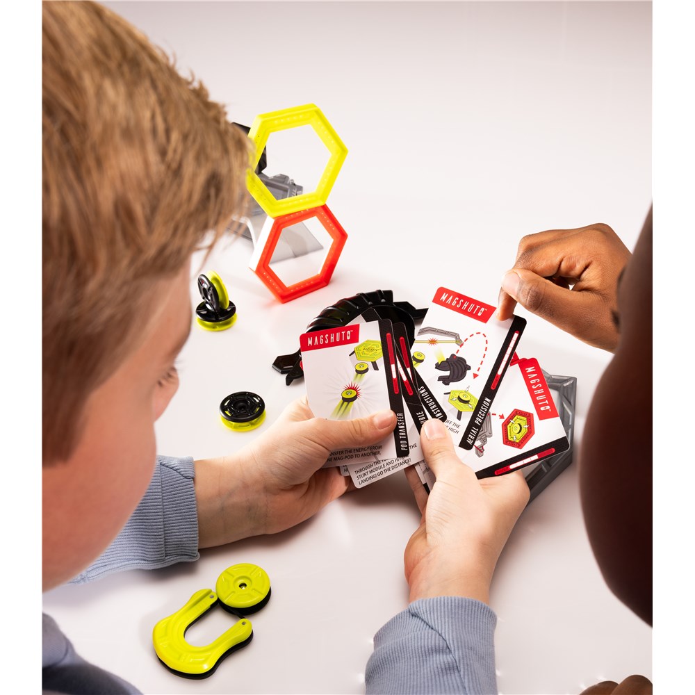 Fat Brain Toys - Magshuto Stunt Park