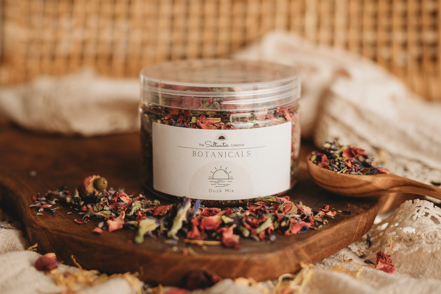 The Saltwater Collective | Botanicals (Medium)