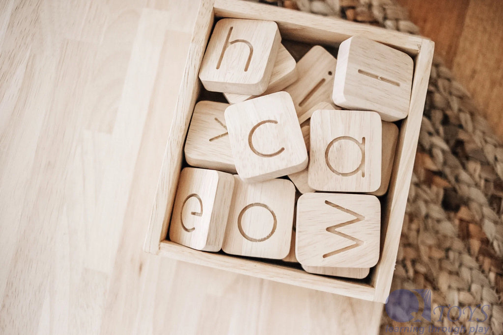 QToys | Word Building Kit