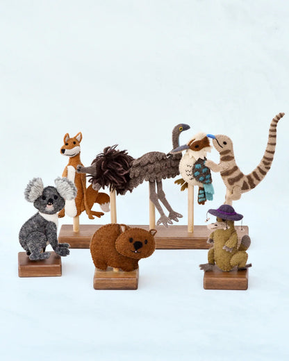 Tara Treasures | Wombat Stew Finger Puppet Set
