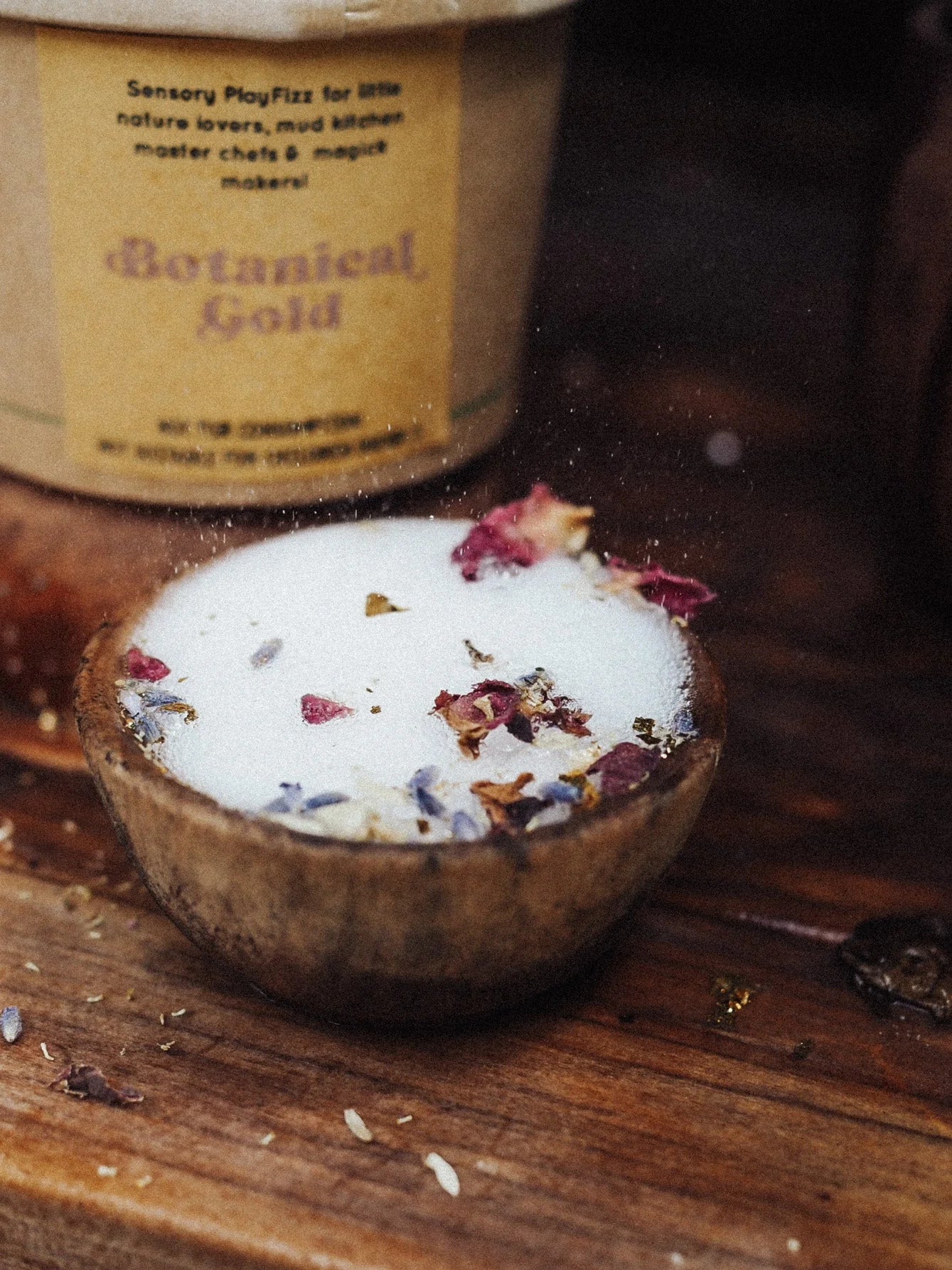 Wild Mountain Child | Botanical Gold - PlayFizz Crumble Cup