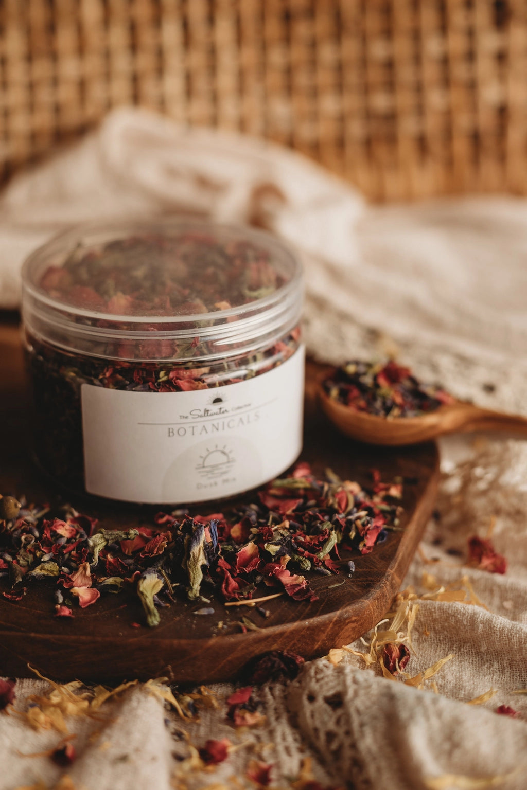 The Saltwater Collective | Botanicals (Medium)