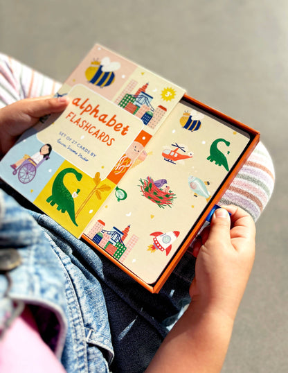 A-Z Illustrated Alphabet - Flash Cards