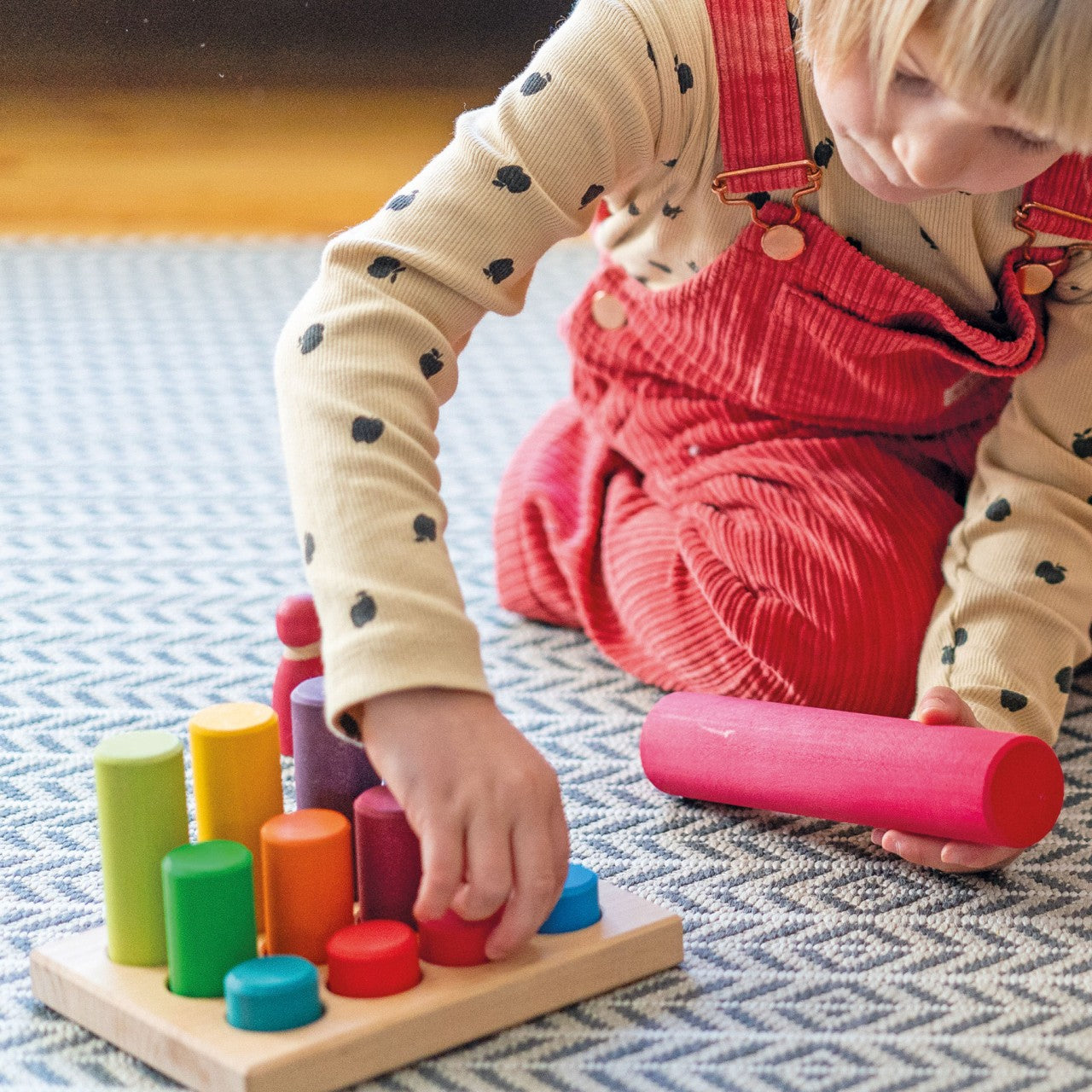 Grimm’s Rollers Small Sorting Game Rainbow