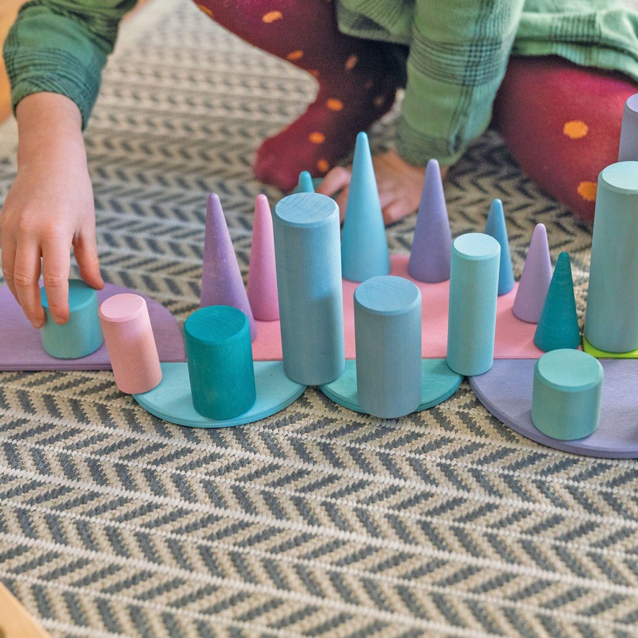 Grimm’s Rollers Small Sorting Game Pastel