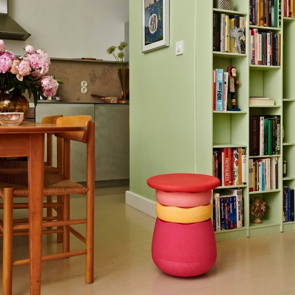 Stapelstein Dynamic Sitting, Australia