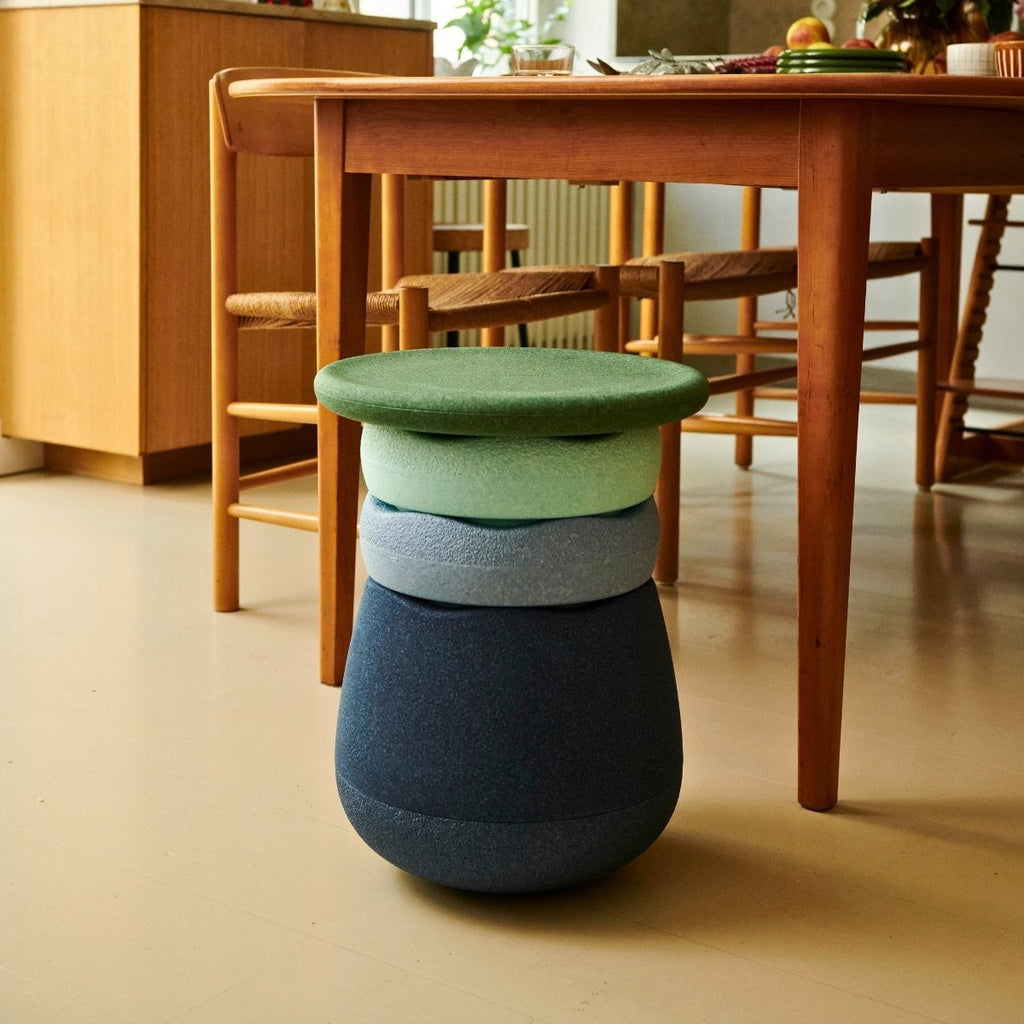 Stapelstein Dynamic Sitting, Australia